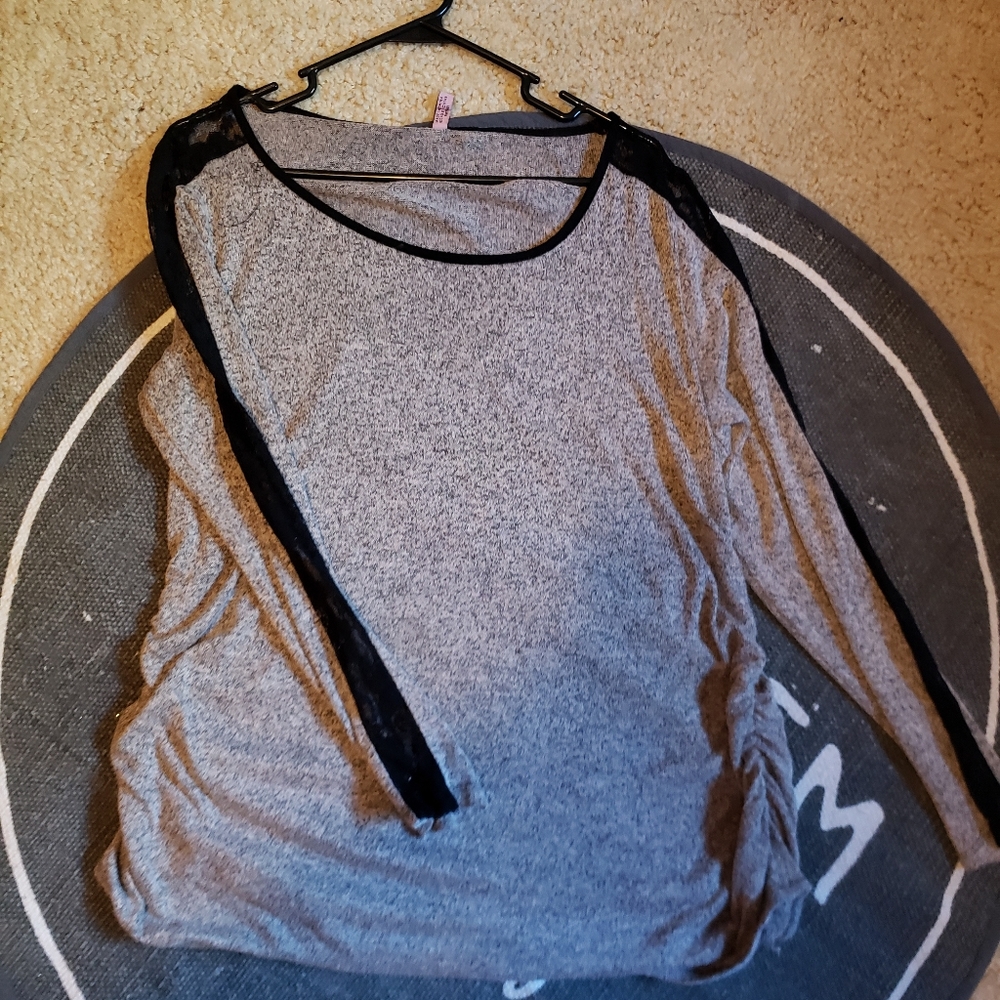 Maternity top XL